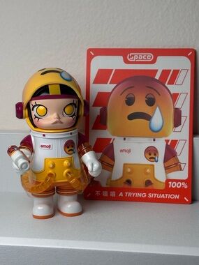 Mega Space Molly 100% Emoji Figure “A Trying Situation”